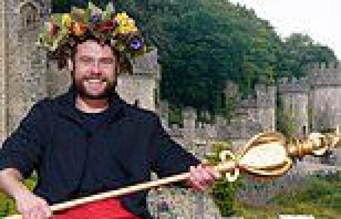 I'm A Celebrity 'may RETURN to Wales in 2022 after bosses reserve Gwrych Castle ...