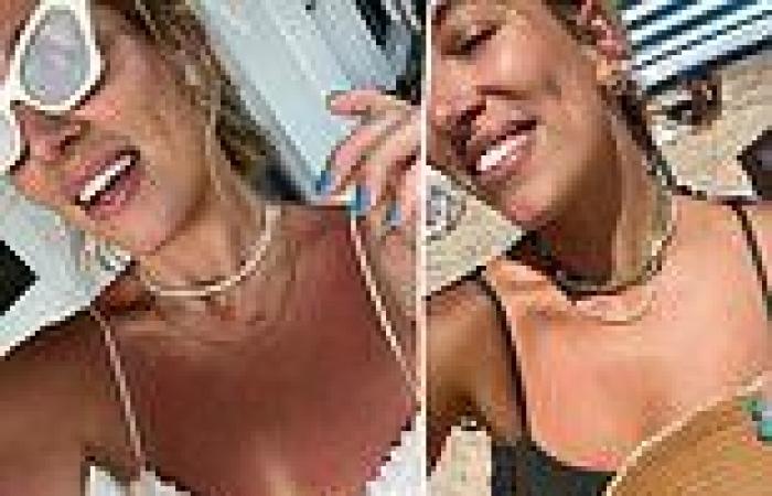 NRL 2022: Ex-WAG Phoebe Burgess is sunburnt in beach photos