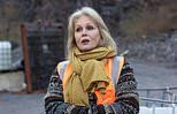 Joanna Lumley sets off detonation to show how blowing up WW2 bombs at sea ...