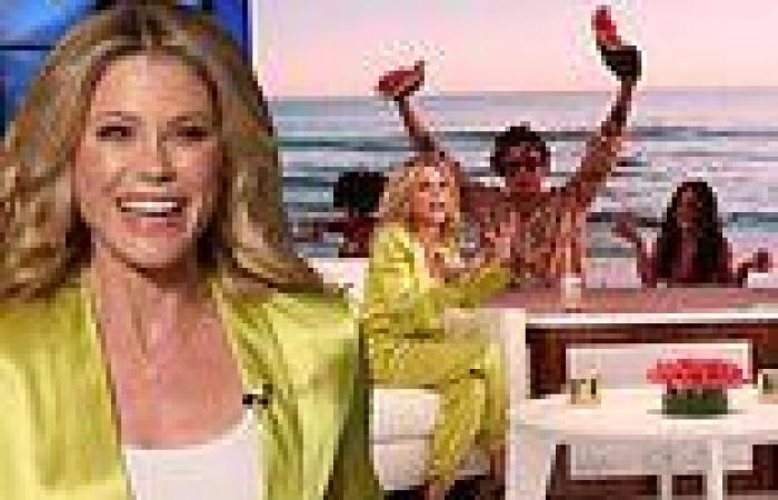 Julie Bowen reveals she has 'retired' from dating and she is 'very single' on ...