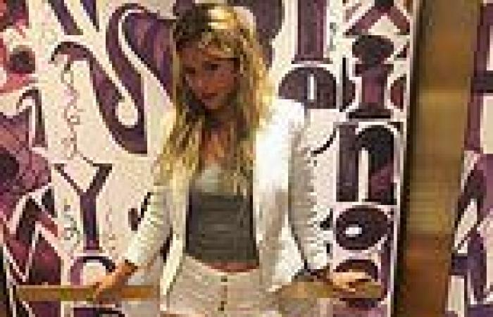 Australian Open: Meet Camila Giorgi, the lingerie model standing in Ash Barty's ...