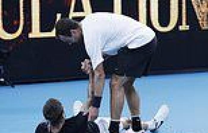 Incredible act of sportsmanship stuns fans at the Australian Open