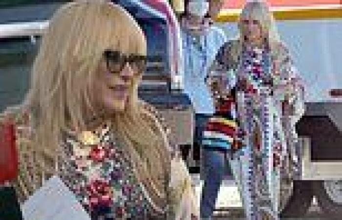 Patricia Arquette swans about in California chic caftan filming High Desert in ...