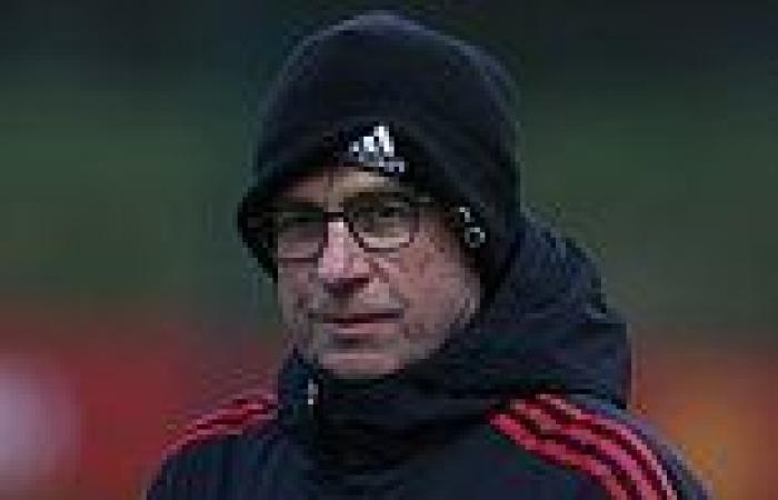 sport news Man United boss Ralf Rangnick sends players home with 'hours and hours' of ...
