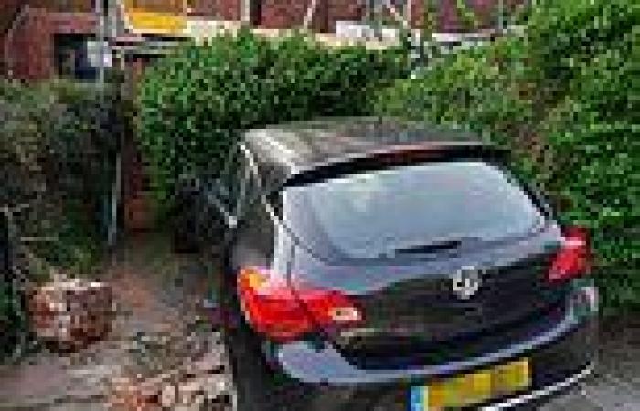 Monday 9 May 2022 10:05 PM Car smashes into front of Boris Johnson's home but police say no offence was ... trends now