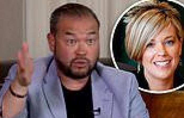Thursday 12 May 2022 09:02 PM Jon Gosselin calls ex-wife Kate a 'poor parent' for 'alienating' him from six ... trends now