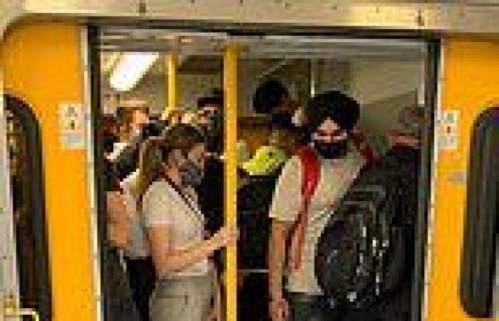 Sunday 15 May 2022 10:19 PM Sydney trains: Warning of major strike 'on a scale not yet seen' that will ... trends now
