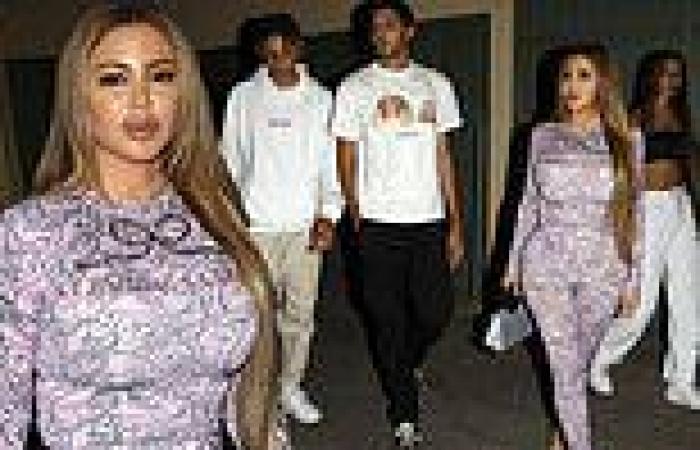 Sunday 15 May 2022 06:43 PM Larsa Pippen steps out for dinner with her children in West Hollywood trends now