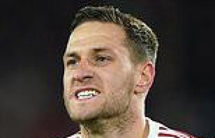 sport news Sheffield United striker Billy Sharp is attacked by a pitch invader at ... trends now