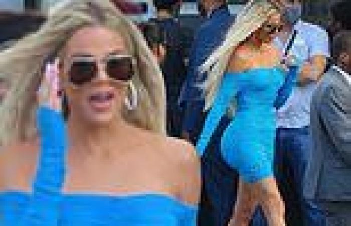 Wednesday 18 May 2022 02:22 AM Khloe Kardashian rocks a skintight blue minidress as she arrives to the Disney ... trends now