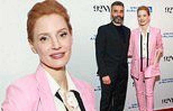 Friday 20 May 2022 05:58 AM Jessica Chastain looks glam in a bubblegum pink suit during outing in New York ... trends now