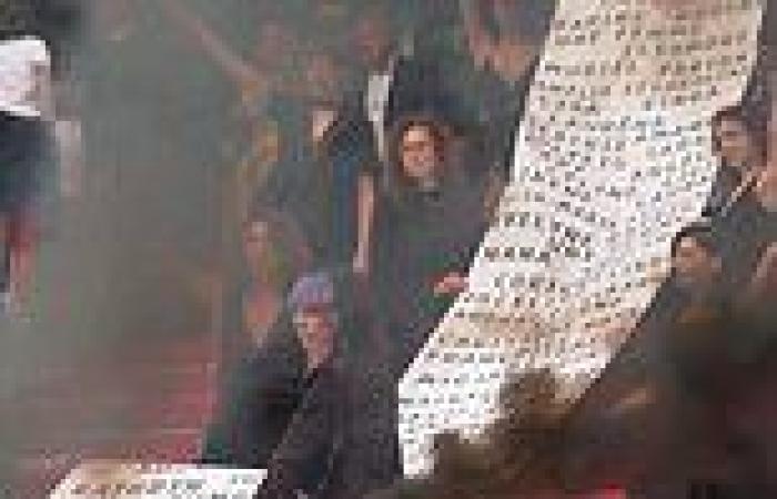 Sunday 22 May 2022 08:04 PM Protesters storm the red carpet at Cannes Film Festival and unfurl banner ... trends now