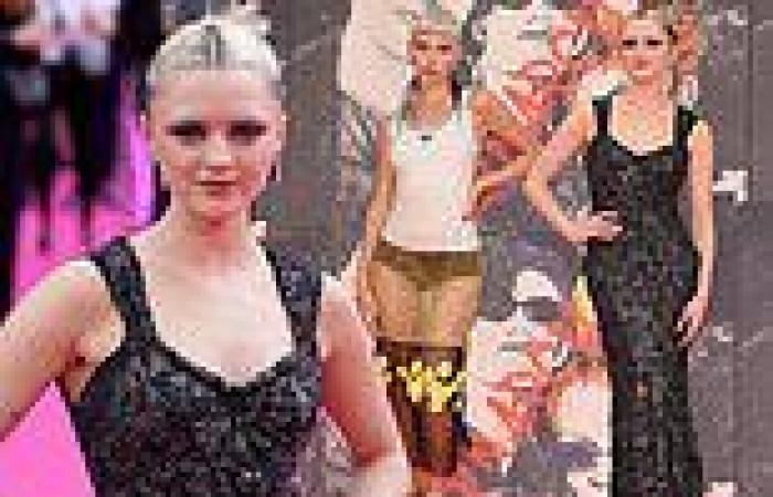 Monday 23 May 2022 08:13 PM Maisie Williams and Iris Law channel punk glamour at UK premiere of the new ... trends now