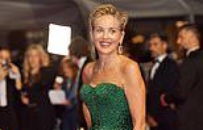 Monday 23 May 2022 08:58 PM Sharon Stone, 64, puts on a leggy display in a glittering green thigh-split gown trends now