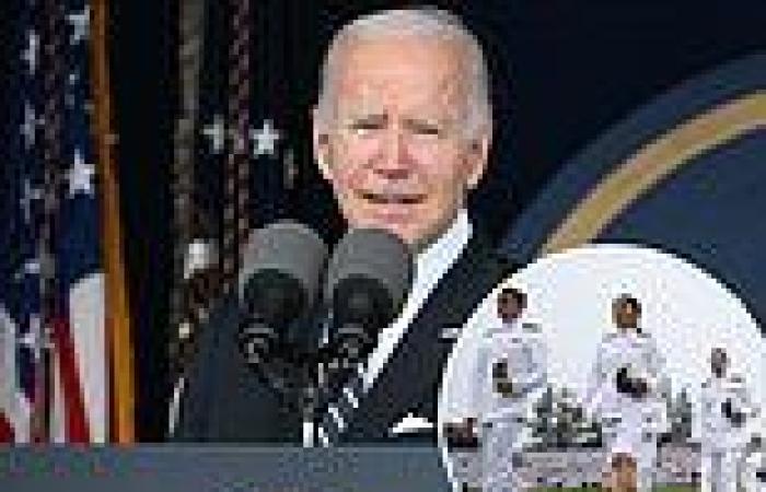 Friday 27 May 2022 04:46 PM Biden tears into Putin and Xi Jinping, pays tribute to McCain in Navy Academy ... trends now