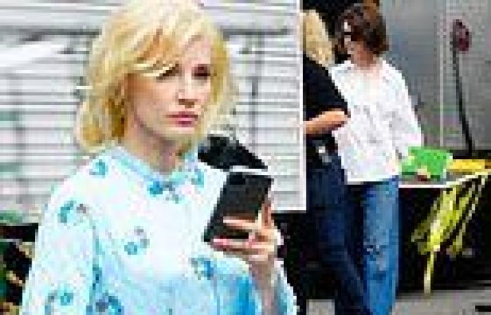 Saturday 28 May 2022 03:16 AM Jessica Chastain joins co-star Anne Hathaway on set of upcoming film Mother's ... trends now