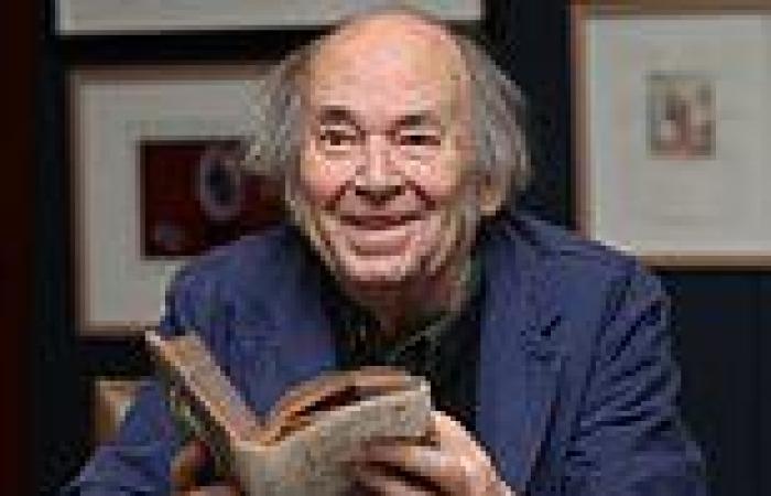 Wednesday 1 June 2022 10:37 PM Quentin Blake leads list of famous faces being honoured by the Queen  trends now