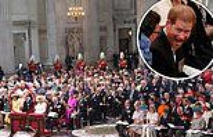 Friday 3 June 2022 12:34 PM Prince Harry laughs in his seat at St Paul's while Prince William appears ... trends now