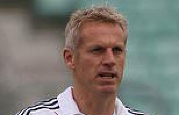 sport news Former England coach Moores admits he was left 'bruised and battered' by his ... trends now