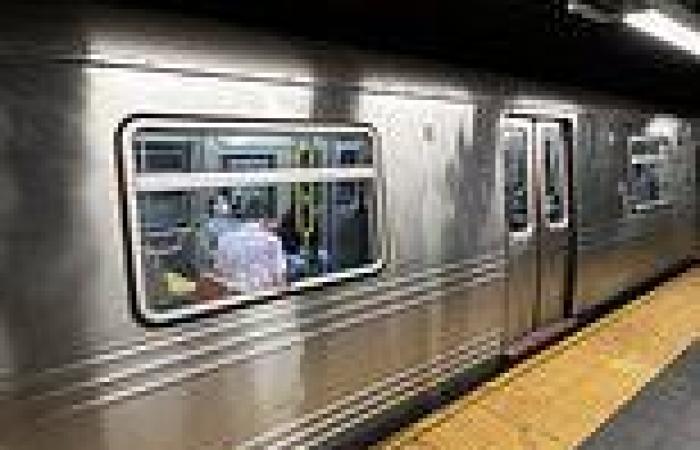Thursday 16 June 2022 06:43 PM NYC straphanger dies after PANTS got caught in Q train door and he's dragged ... trends now