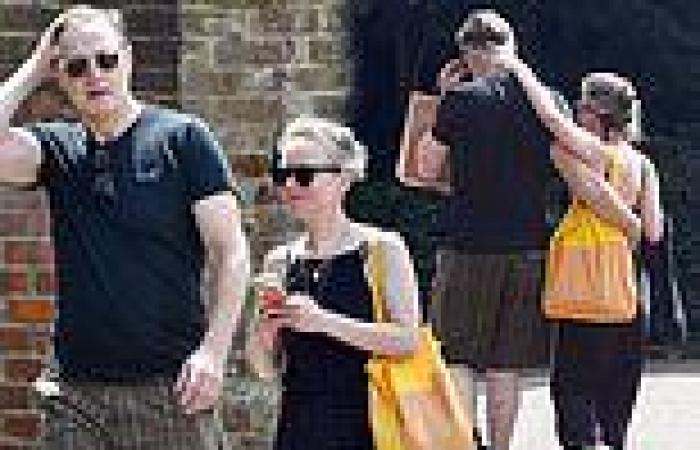 Monday 20 June 2022 12:52 AM Sherwood star David Morrissey enjoys stroll in the summer sun with his Maid ... trends now
