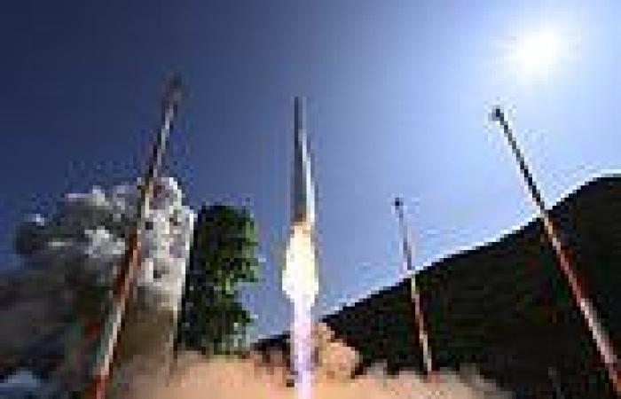 Wednesday 22 June 2022 12:20 PM South Korea successfully launches its first homegrown Nuri space rocket into ... trends now