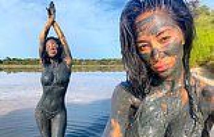 Wednesday 22 June 2022 06:56 PM Nicole Scherzinger shows off her incredible figure as she enjoys a mud bath in ... trends now