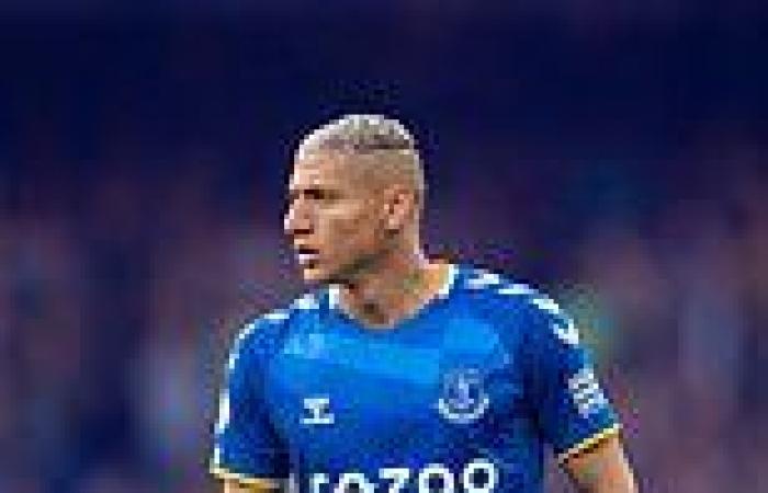 sport news Transfer news LIVE: Chelsea players want Richarlison as Romelu Lukaku nears ... trends now