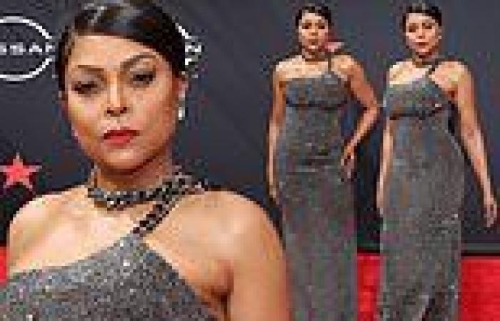 Monday 27 June 2022 01:27 AM Taraji P. Henson makes quite the impression in a sparkling silver dress at the ... trends now