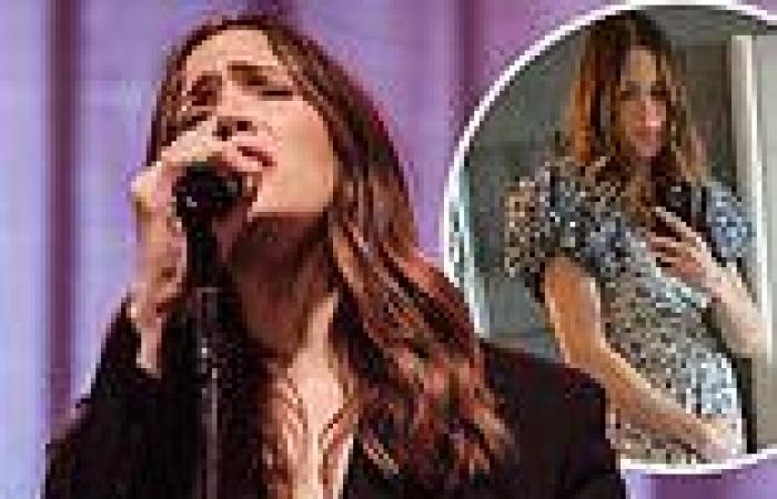 Tuesday 28 June 2022 08:12 PM Mandy Moore CANCELS remaining concert dates after touring became 'too ... trends now
