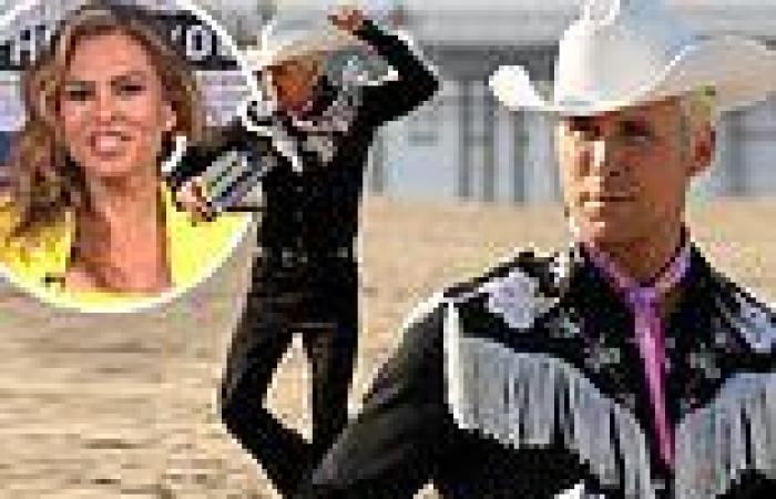 Thursday 30 June 2022 01:09 AM Ryan Gosling brings a cowboy vibe to Ken as he films Barbie trends now