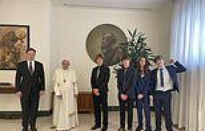 Saturday 2 July 2022 03:33 AM Elon Musk visits Pope Francis with his children during trip to Italy trends now