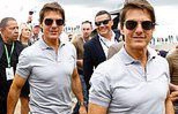 Sunday 3 July 2022 05:57 PM Tom Cruise puts his buff biceps on display ahead of the British Grand Prix trends now