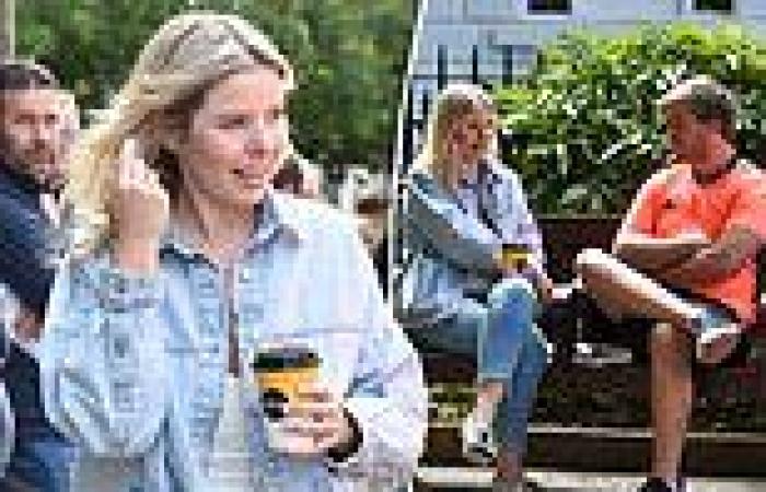Sunday 3 July 2022 02:21 AM MAFS' Olivia Frazer looks stylish in double denim as she catches up with a ... trends now