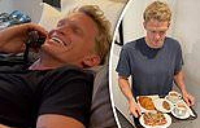 Tuesday 5 July 2022 02:12 AM Cody Simpson struggles to speak Spanish as he orders room service in Barcelona trends now