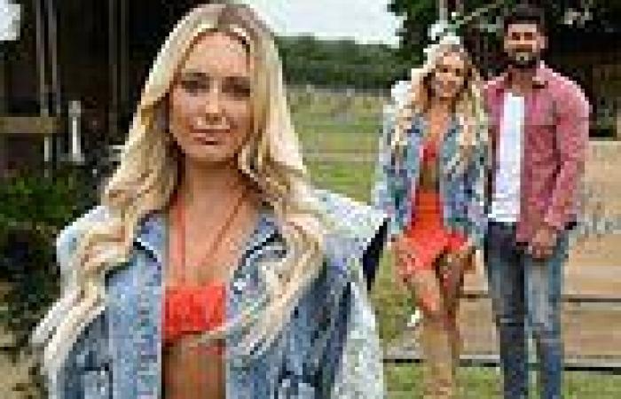Tuesday 2 August 2022 11:36 AM Amber Turner and Dan Edgar look as loved-up as ever as they film TOWIE at ... trends now