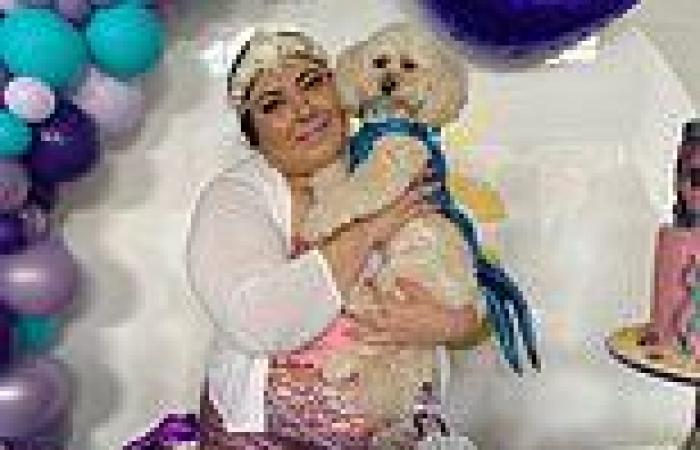 Tuesday 2 August 2022 07:33 AM Aussie dog owner says she's spent more than $150k on her Peekapoo 'Coco': SBS ... trends now