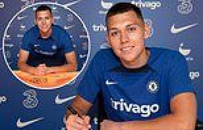 sport news Premier League: Chelsea sign 18-year-old Gabriel Slonina from Chicago Fire trends now