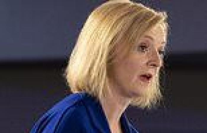 Wednesday 3 August 2022 11:10 PM Liz Truss vows to tackle 'appalling' ambulance delays and free up hospital beds trends now