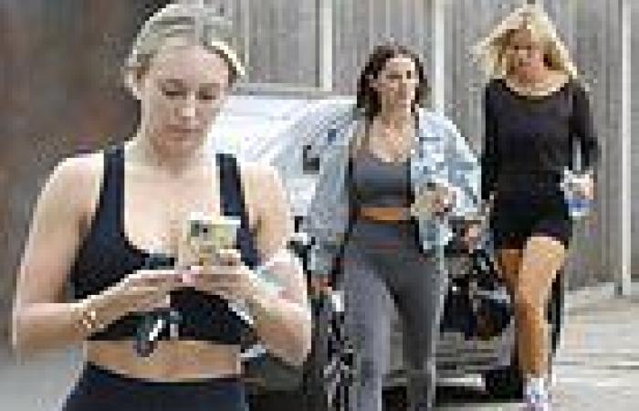 Wednesday 3 August 2022 10:24 AM Makeup-free TOWIE stars Amber Turner and Courtney Green join Chloe Meadows for ... trends now