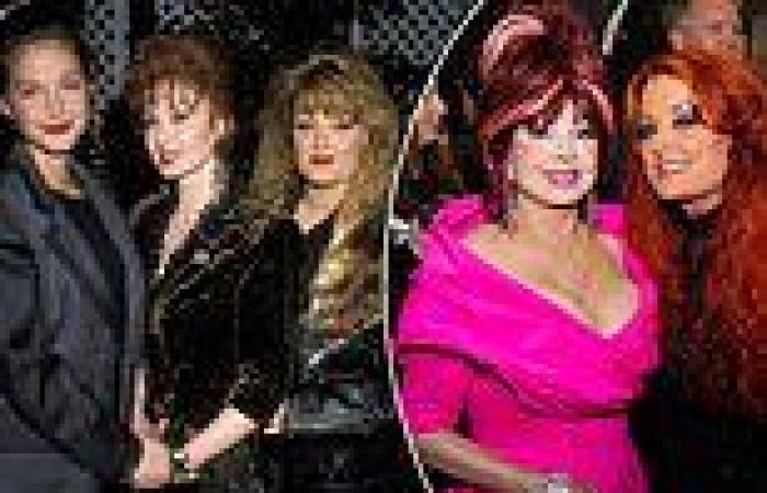 Thursday 4 August 2022 09:58 PM How Naomi Judd's suicide exposed a lifetime of money squabbles and sibling ... trends now