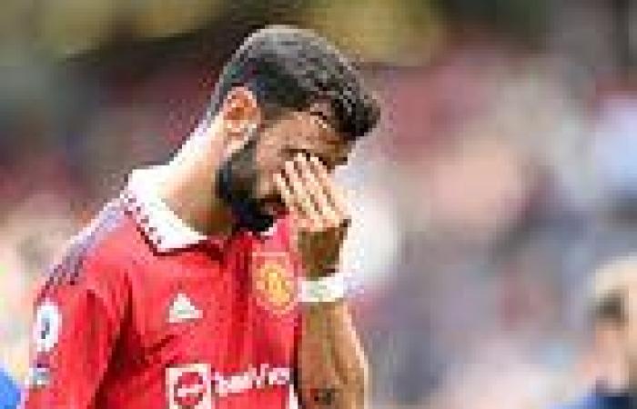 sport news Fans mock Manchester United after dreadful first half against Brighton trends now