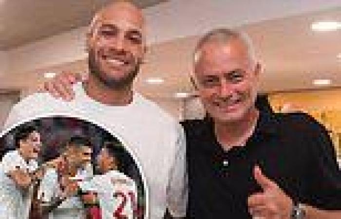 sport news Jose Mourinho meets Olympic champion Marcell Jacobs and jokingly alludes to his ... trends now
