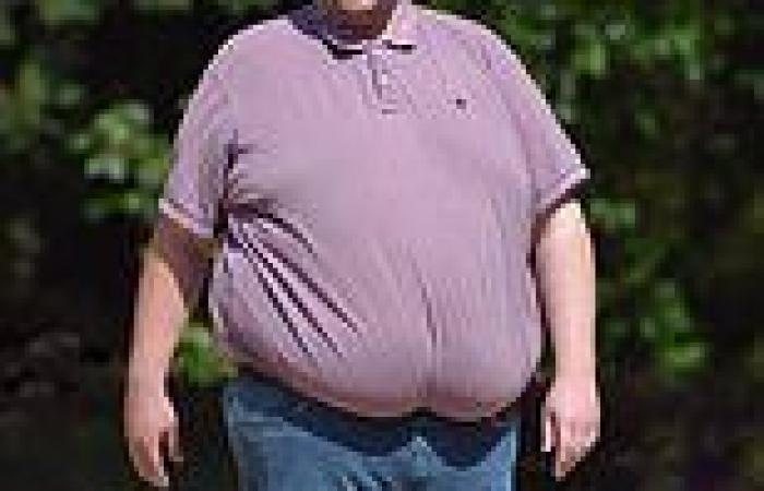 Monday 8 August 2022 11:10 AM More severely obese people than ever are being rescued by FIREFIGHTERS trends now