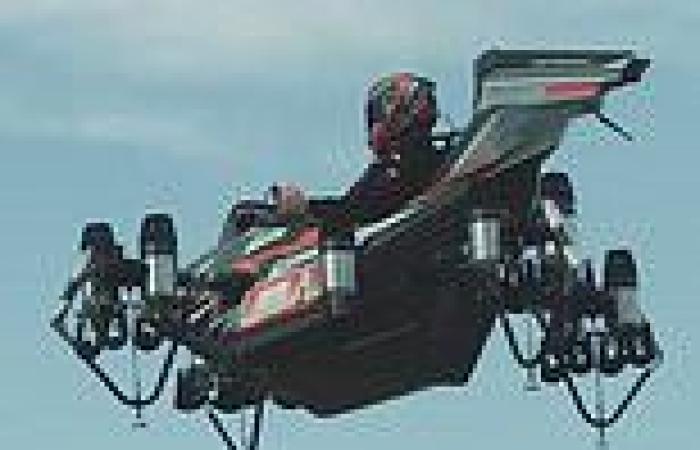 Monday 8 August 2022 11:10 AM 'Real Iron Man' hoverboard inventor is recruiting 25 people to test a new craft  trends now