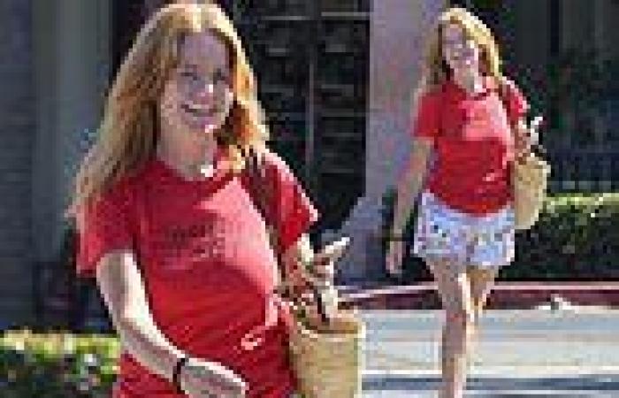 Sunday 14 August 2022 08:19 AM Patsy Palmer dons a red T-shirt and white shorts while heading to her own DJ ... trends now
