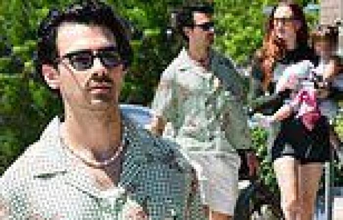 Monday 15 August 2022 05:46 PM Joe Jonas rings in his 33rd birthday with wife Sophie Turner and their ... trends now