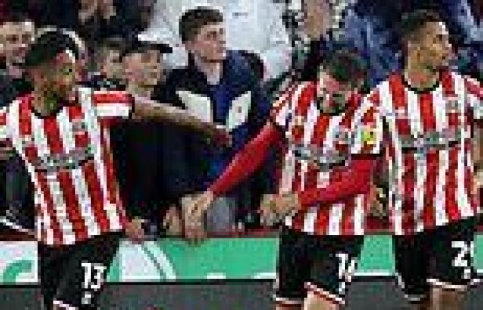 sport news Sheffield United 2-1 Sunderland: Black Cats beaten for the first time back in ... trends now