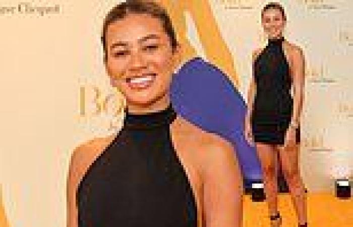 Tuesday 6 September 2022 11:47 PM Love Island's Montana Brown puts on a VERY leggy display in a chic LBD at the ... trends now
