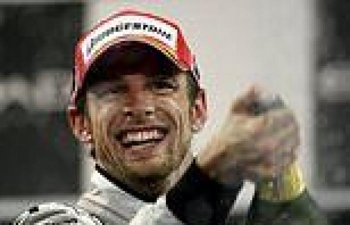 sport news Keanu Reeves reveals his F1 documentary will cover Jenson Button's 2009 World ... trends now